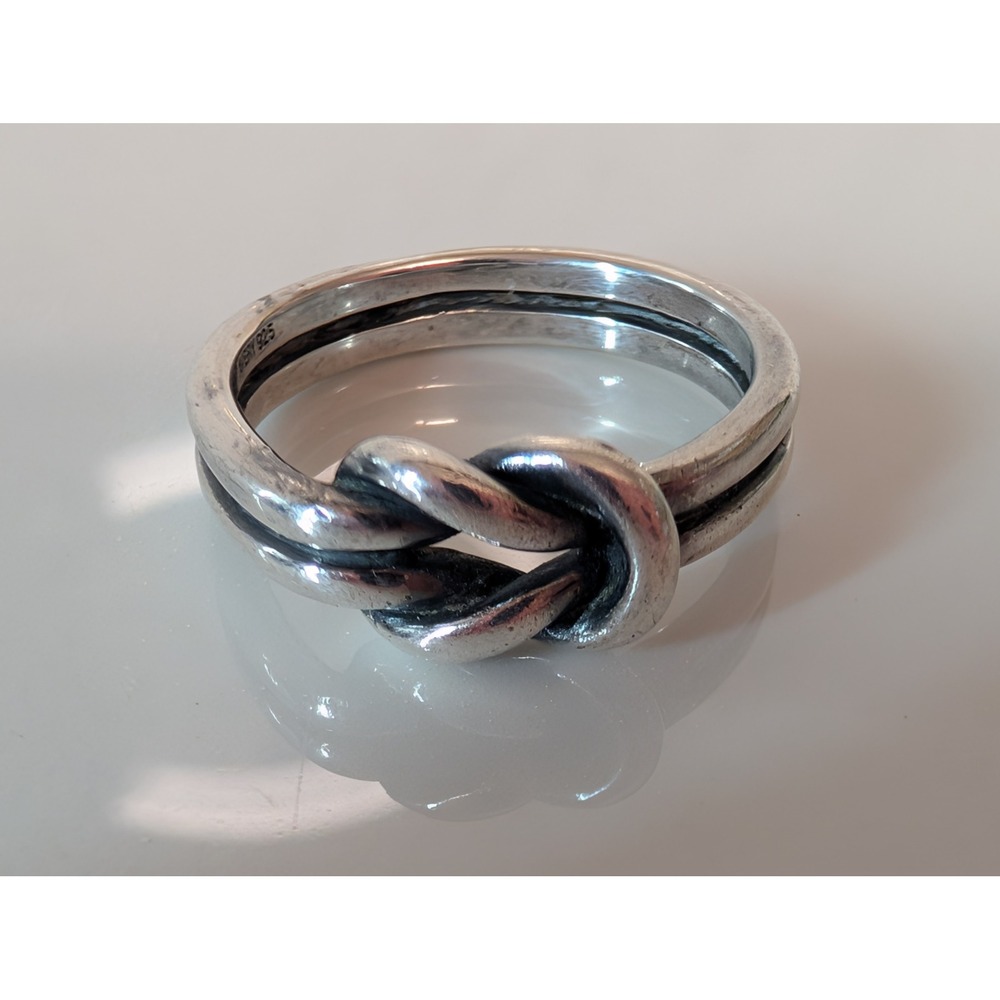James Avery Sterling Silver Love Knot Ring 925 Size 7.5 Double Band